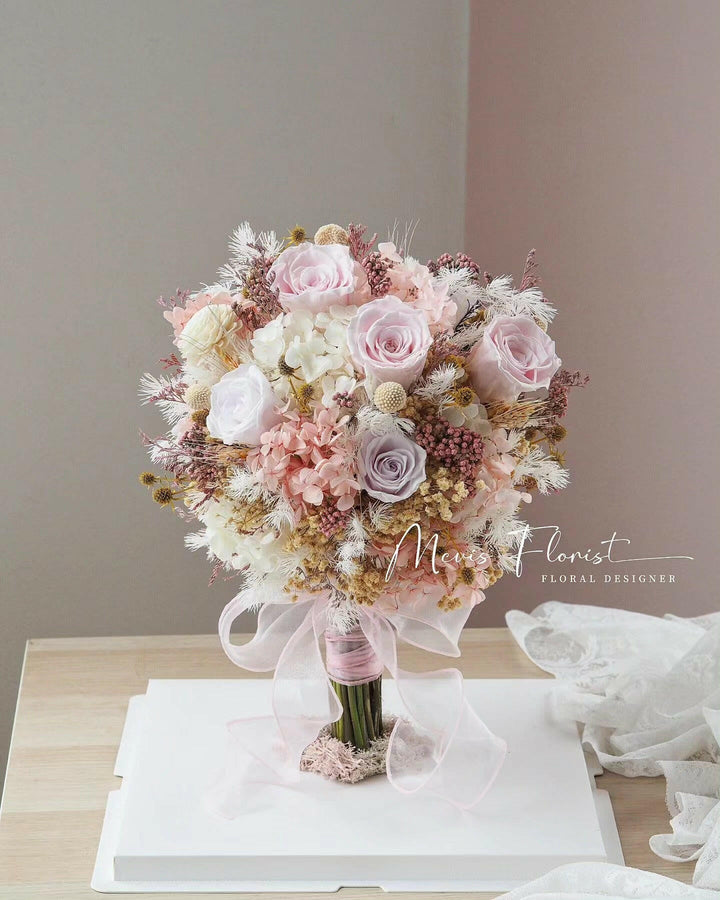 Preserved Rom Bouquet Penang